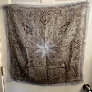 Vintage Oscar de la Renta Lavender Paisley Wool Silk Blend Scarf Fringed Square